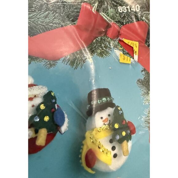 Bucilla Roly Poly Santa & Snowman 83140 Felt Ornaments Needlecraft Kit 1994 NEW - Picture 4 of 6